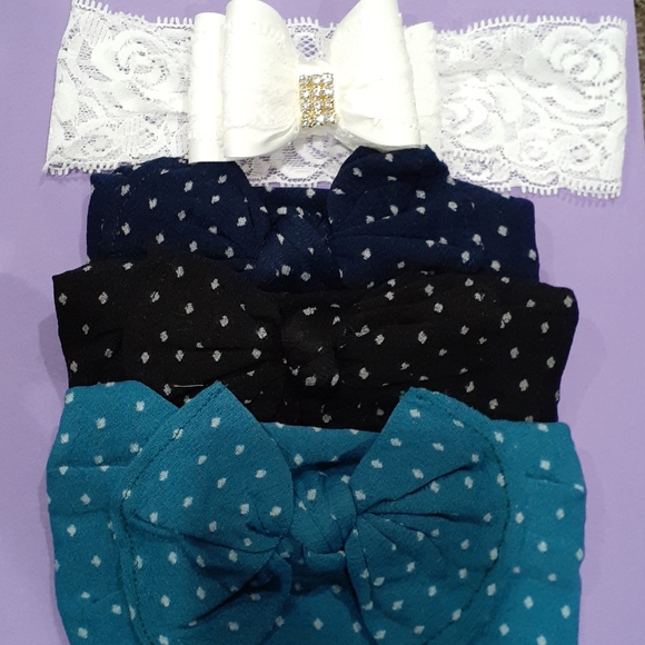 Bows - Picture 1 of 5